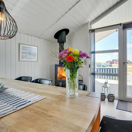 Freek - 400m From The Sea By Interhome * Lakolk