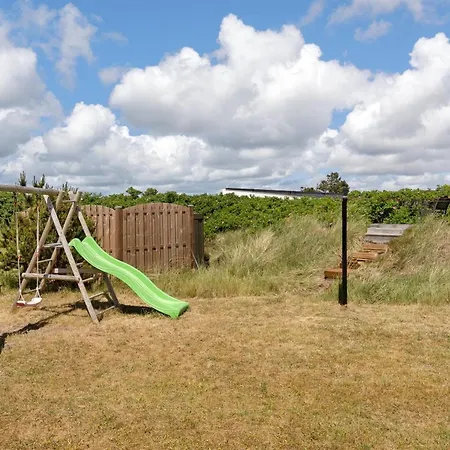 Freek - 400m From The Sea By Interhome Lakolk