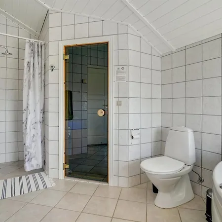 Freek - 400m From The Sea By Interhome * Lakolk