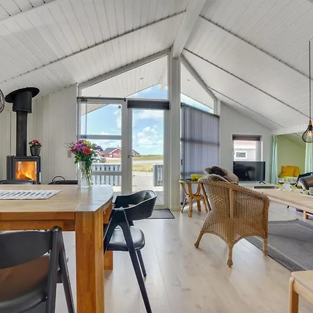 Freek - 400m From The Sea By Interhome Lakolk