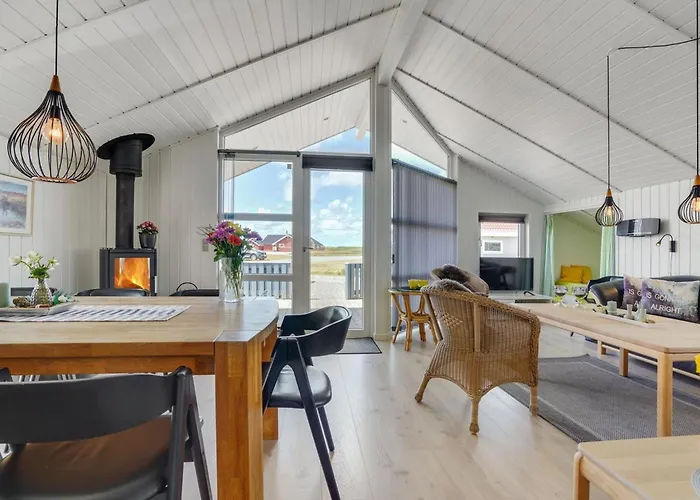 Freek - 400m From The Sea By Interhome *