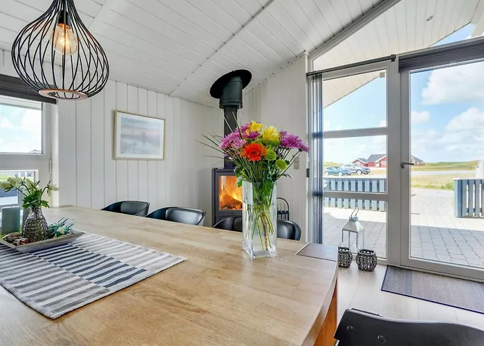 Freek - 400m From The Sea By Interhome * Lakolk