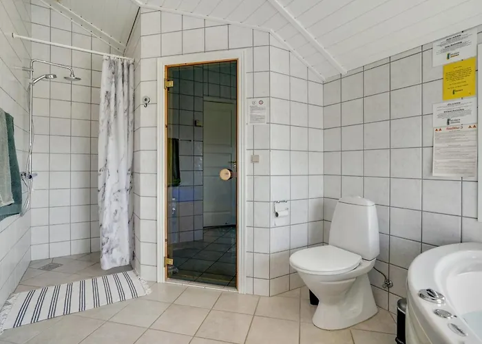 Freek - 400m From The Sea By Interhome * Lakolk