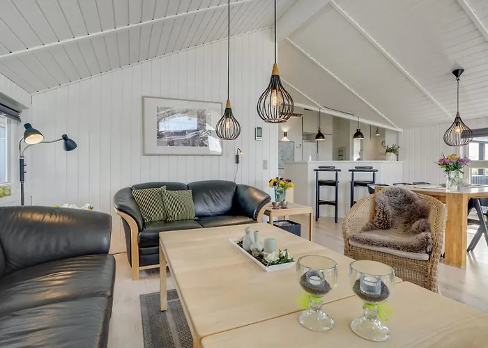 Freek - 400m From The Sea By Interhome