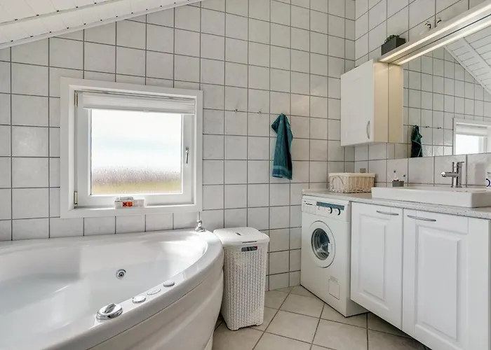 Prázdninový dům Freek - 400m From The Sea By Interhome